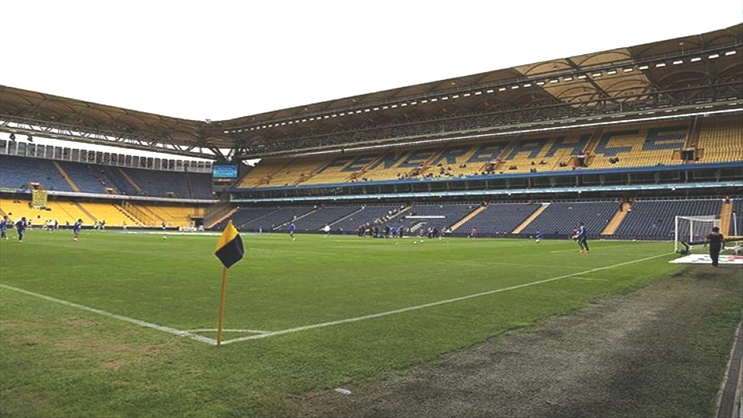 chobani-fenerbahceye-mi-geliyor-iste-sari-lacivertlilerin-yeni-sponsorluk-anlasmasinin-tum-detaylari-1.jpg